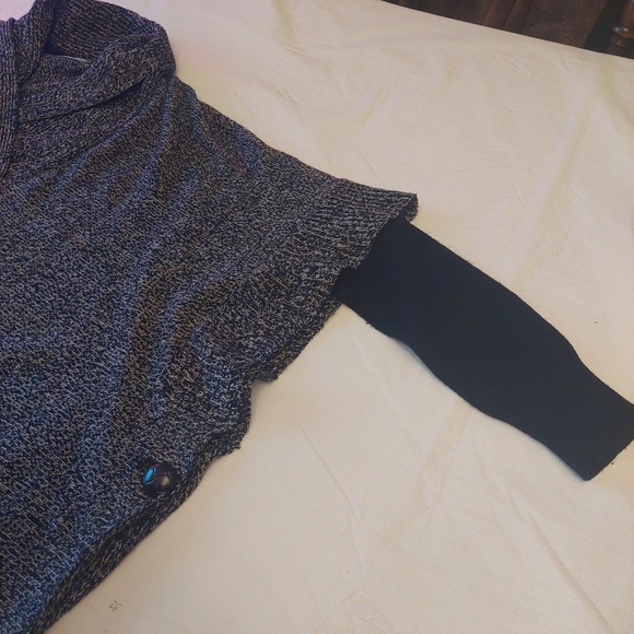 RD Style Calandri Grey Black Poncho Cowl Neck Oversized Drape Sweater Size S - Picture 5 of 13
